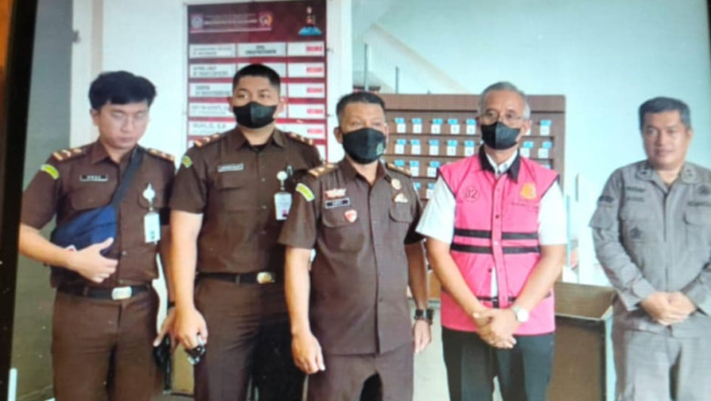 Mantan Pj Wali Kota Sekaligus Sekda Kota Singkawang, Ditetapkan sebagai Tersangka