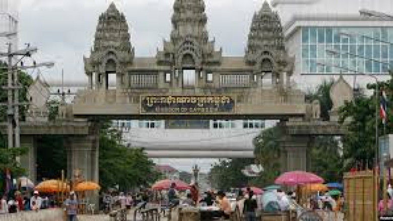 271 Orang Asing Mayoritas Orang Indonesia ditangkap dalam Razia Scam Poipet, Kamboja